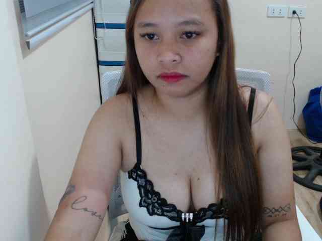 NewAsianHottie webcam