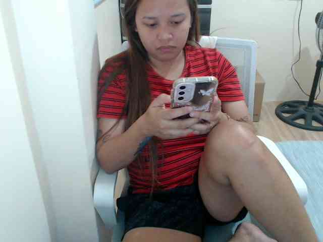 NewAsianHottie NewAsianHottie