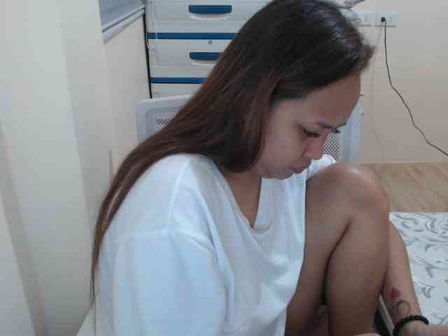 NewAsianHottie webcam