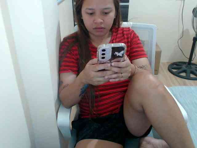 NewAsianHottie webcam