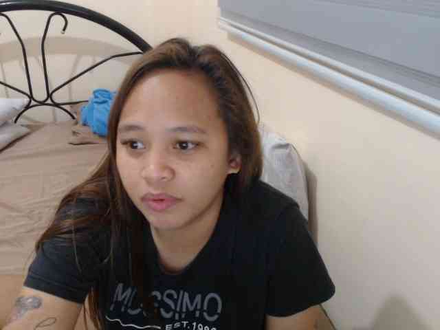 NewAsianHottie webcam
