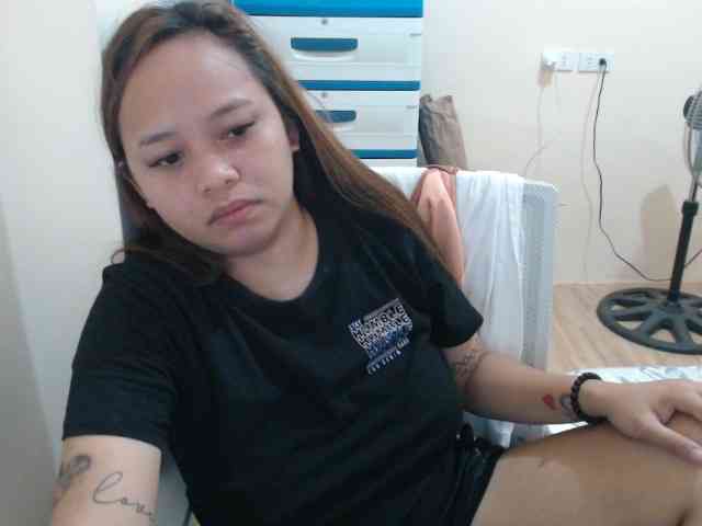 NewAsianHottie webcam