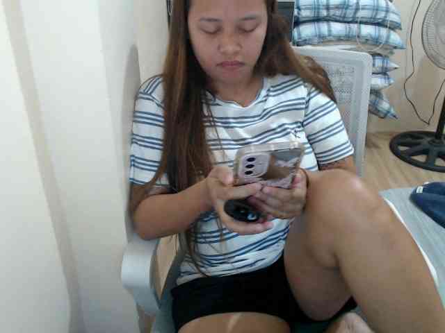 NewAsianHottie NewAsianHottie