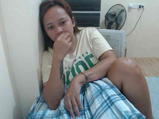 NewAsianHottie NewAsianHottie