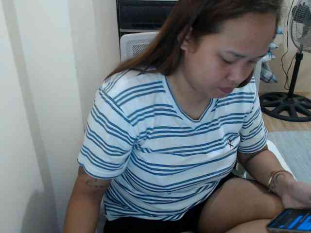 NewAsianHottie NewAsianHottie