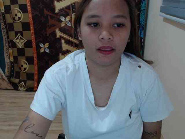 NewAsianHottie webcam