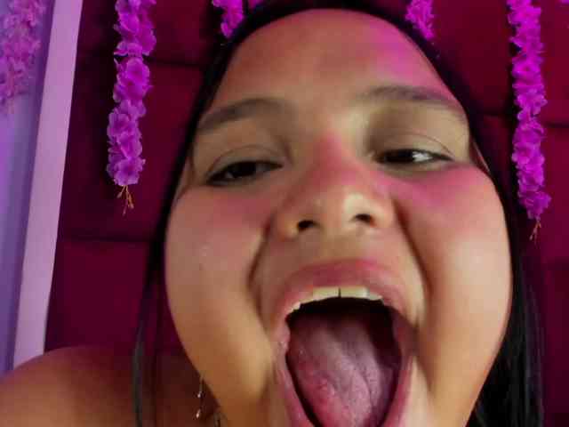 MissLiiz webcam