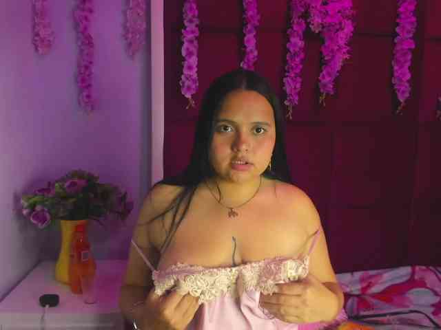 MissLiiz webcam