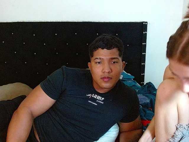 latihotlove's BongaCams show and profile