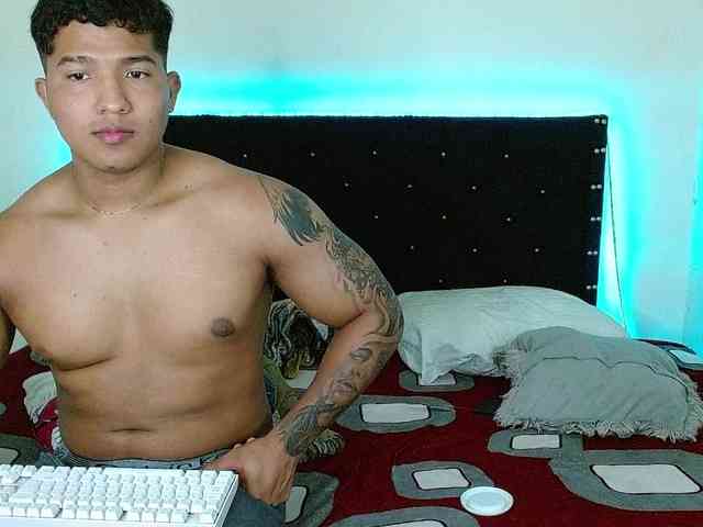 latihotlove latihotlove