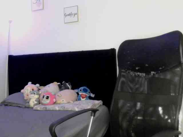 alana-big-ass webcam