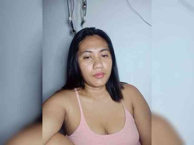 Hotthea23 webcam