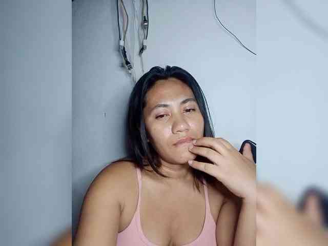 Hotthea23 webcam