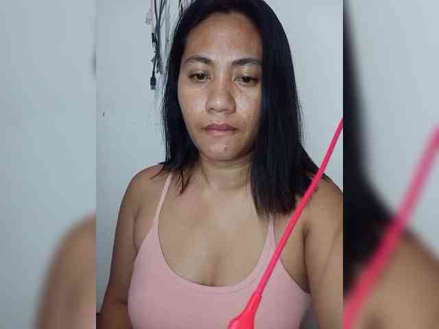 Hotthea23 webcam