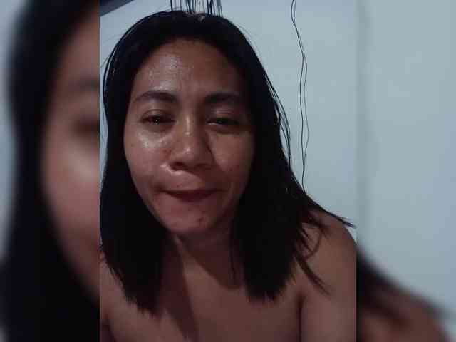 Hotthea23 webcam