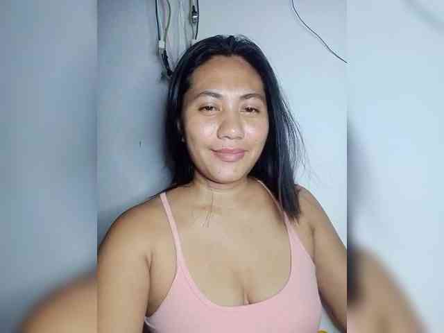 Hotthea23 webcam