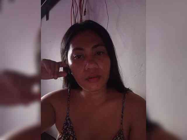 Hotthea23 webcam