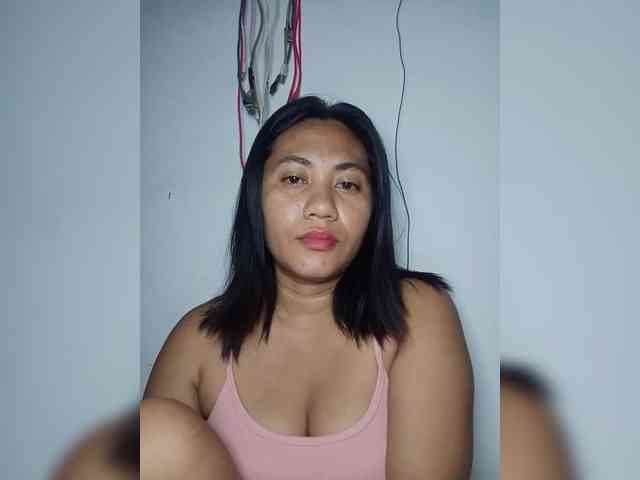 Hotthea23 webcam