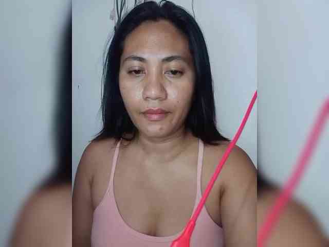 Hotthea23 webcam