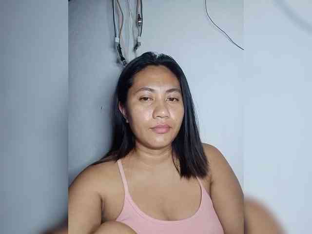 Hotthea23 webcam