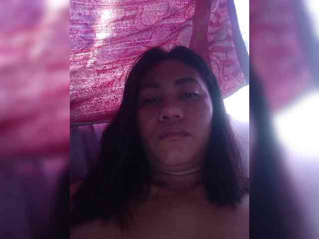 Hotthea23 webcam