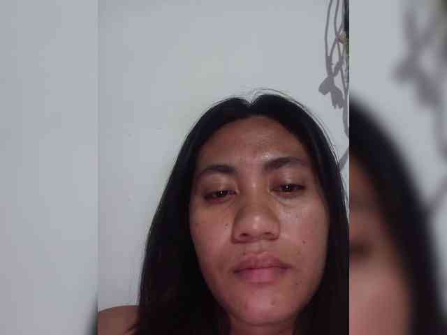 Hotthea23 webcam