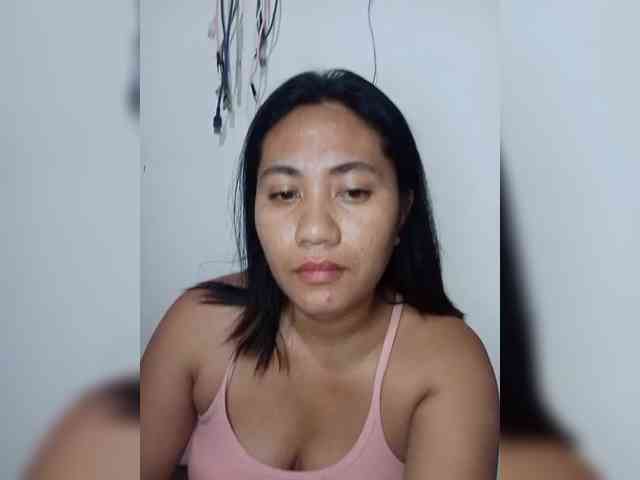Hotthea23 webcam