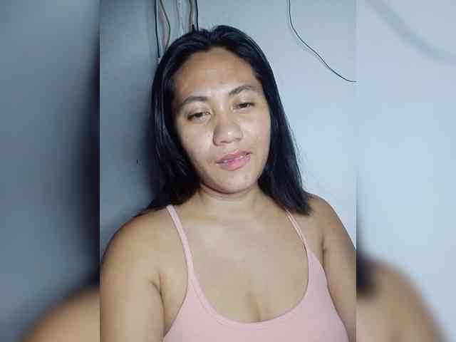 Hotthea23 webcam