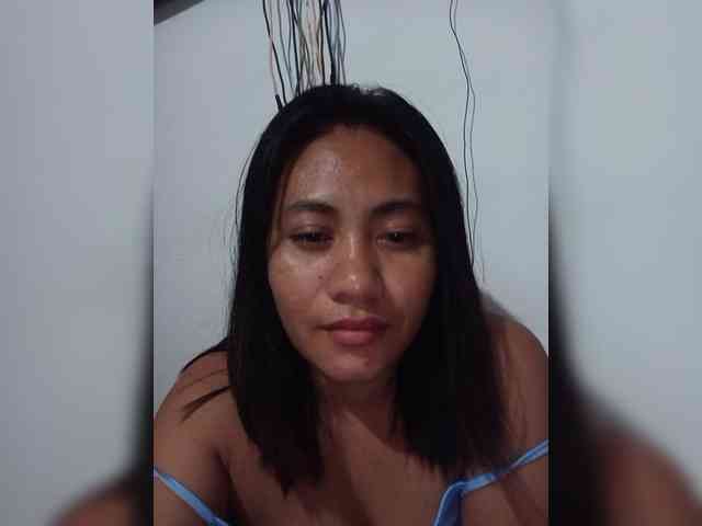 Hotthea23 webcam