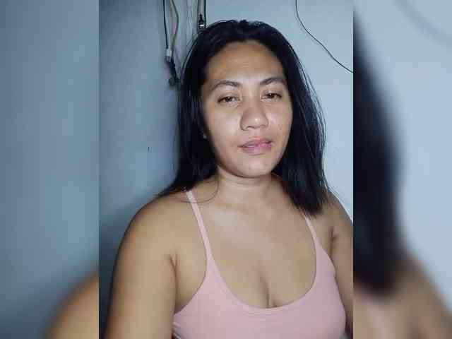 Hotthea23 webcam