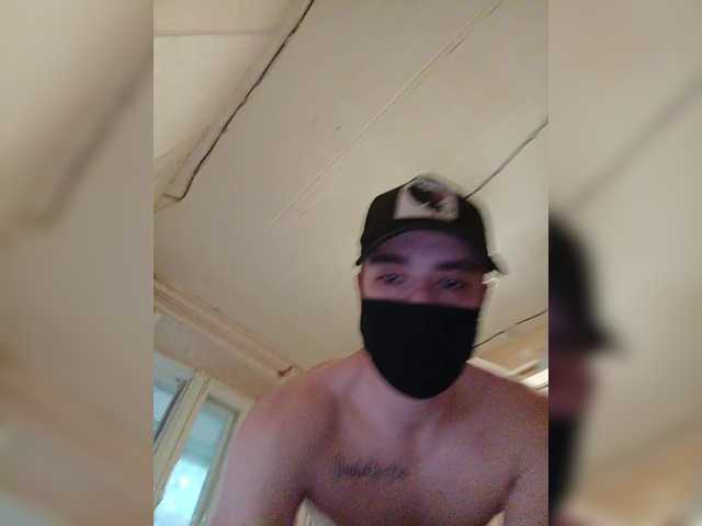 Vivian_Liam