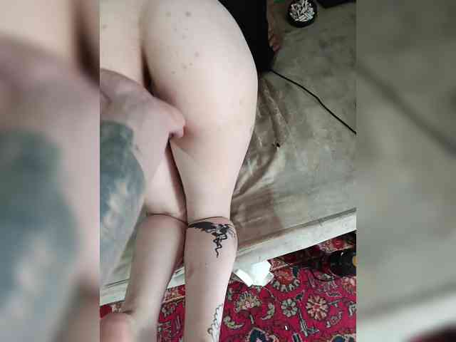 Mira141201's webcam live show