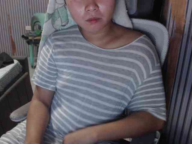 sweetdreamslea webcam