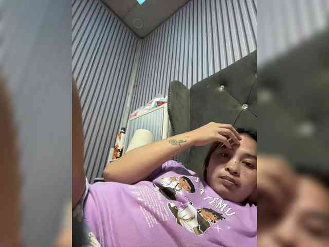 sweetdreamslea webcam