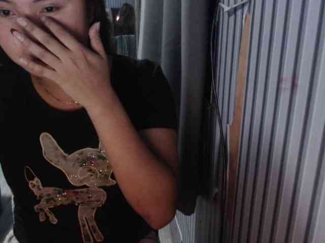 sweetdreamslea webcam
