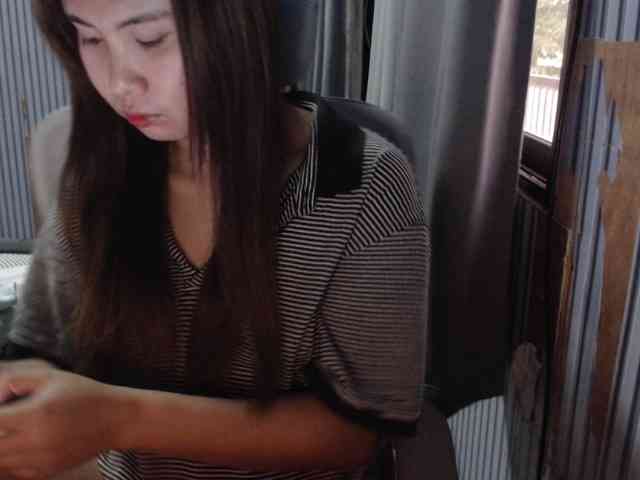 sweetdreamslea webcam