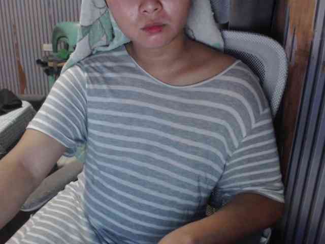 sweetdreamslea webcam