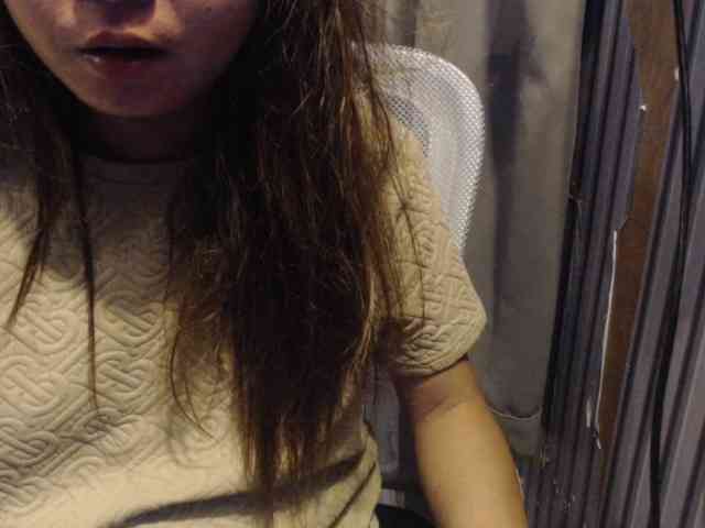 sweetdreamslea webcam
