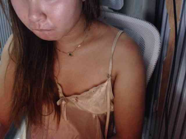 sweetdreamslea webcam