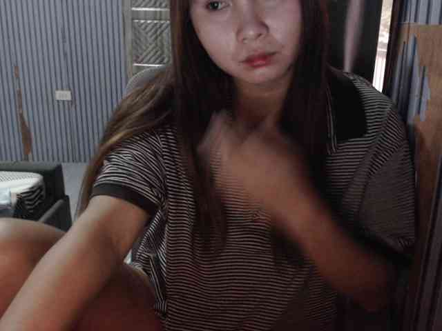 sweetdreamslea webcam