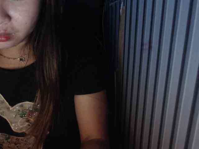 sweetdreamslea webcam