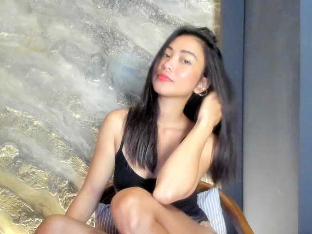 EmmaSean's BongaCams show and profile