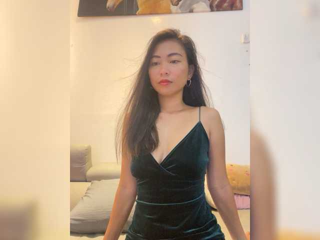 EmmaSean's BongaCams show and profile