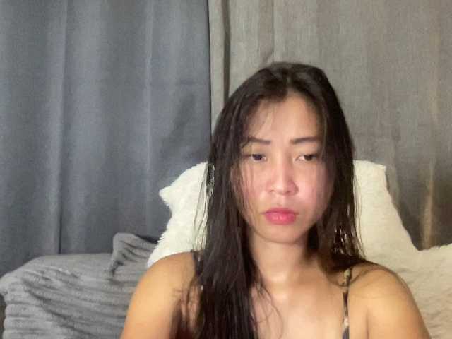 EmmaSean's BongaCams show and profile