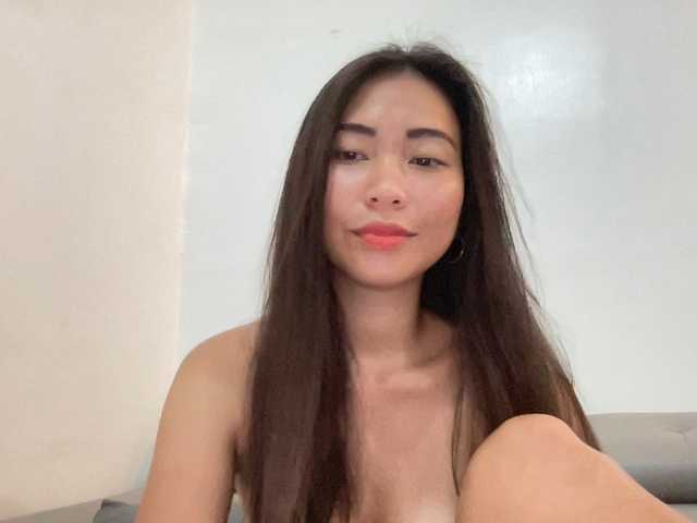 EmmaSean's BongaCams show and profile