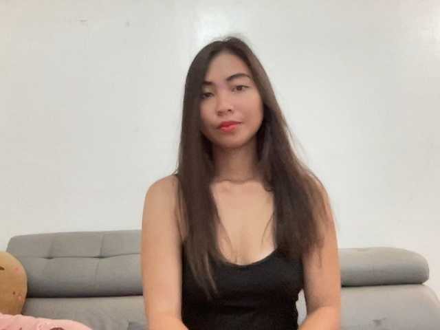 EmmaSean's BongaCams show and profile