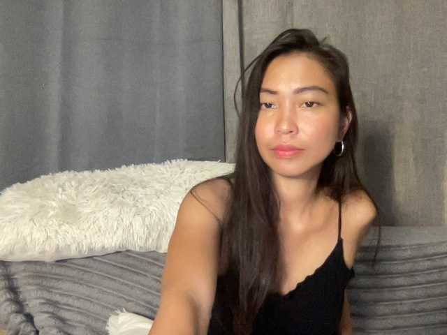 EmmaSean's BongaCams show and profile