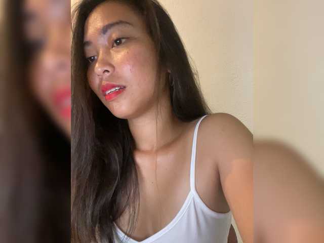 EmmaSean's BongaCams show and profile