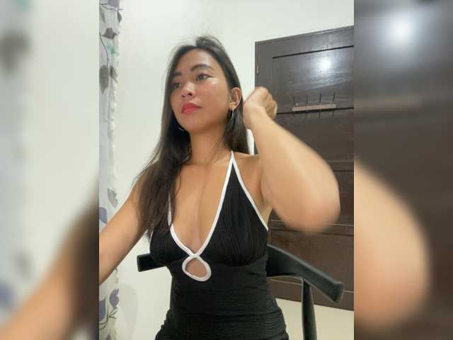 EmmaSean's BongaCams show and profile