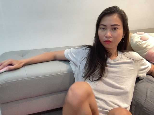 EmmaSean's BongaCams show and profile